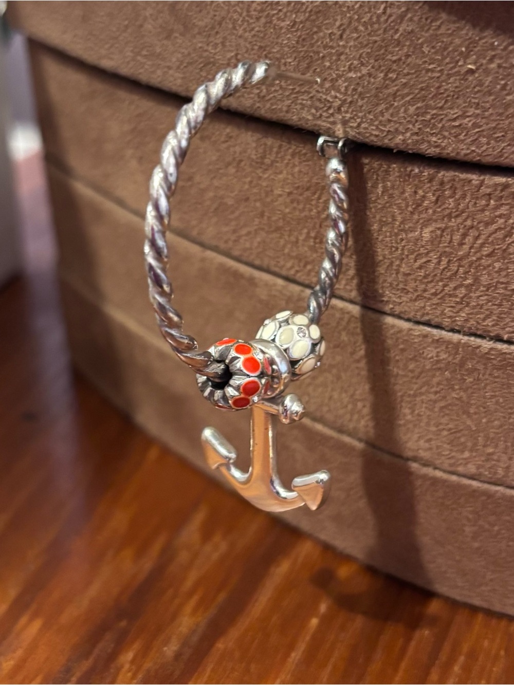 Brighton Twist Hoop Charm earrings Hold mini & regular charms Silver Retired - Picture 5 of 8